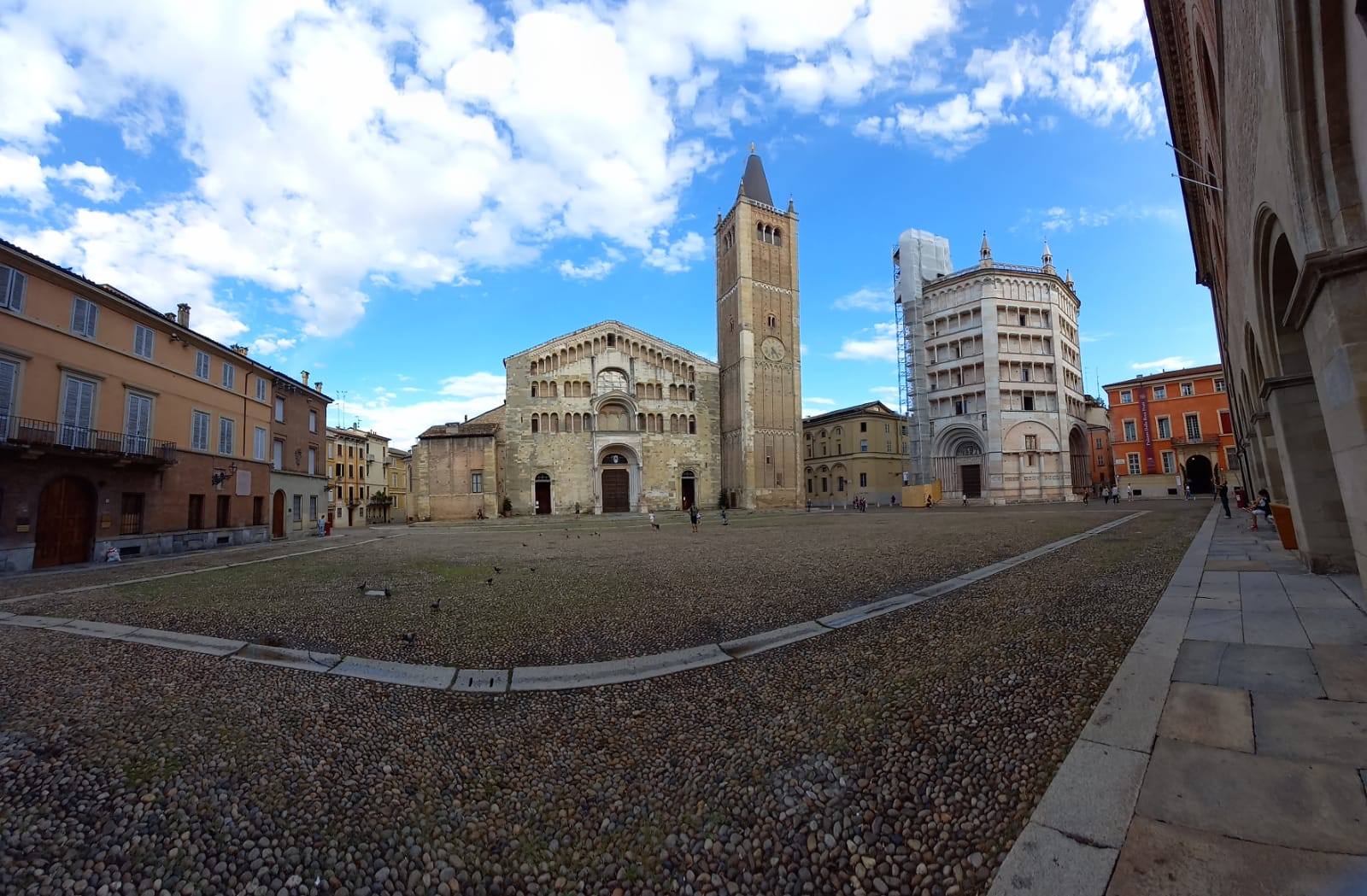 Parma photo 1
